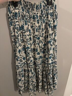 Zara Teal Floral Tiered Maxi Skirt with slight high low hem - size M